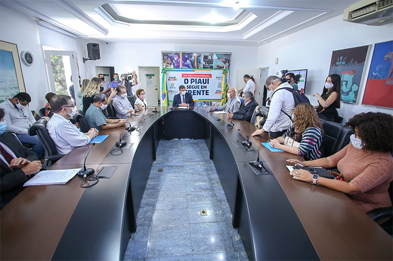 Governo do Estado anuncia pacote de benefícios para os servidores estaduais