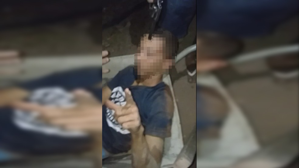 Corpo é encontrado enterrado e polícia acredita ser jovem que desapareceu após elogiar facção