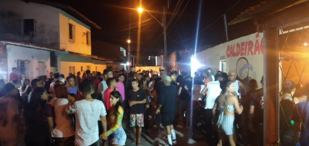 Tiroteio deixa dois mortos e feridos em casa de shows em Timon (MA)