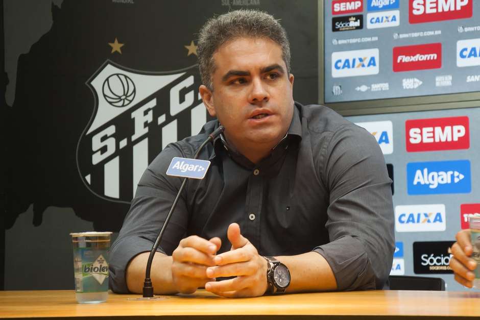 Orlando Rollo está no comando do Santos - Foto: Ivan Storti/Santos FC
