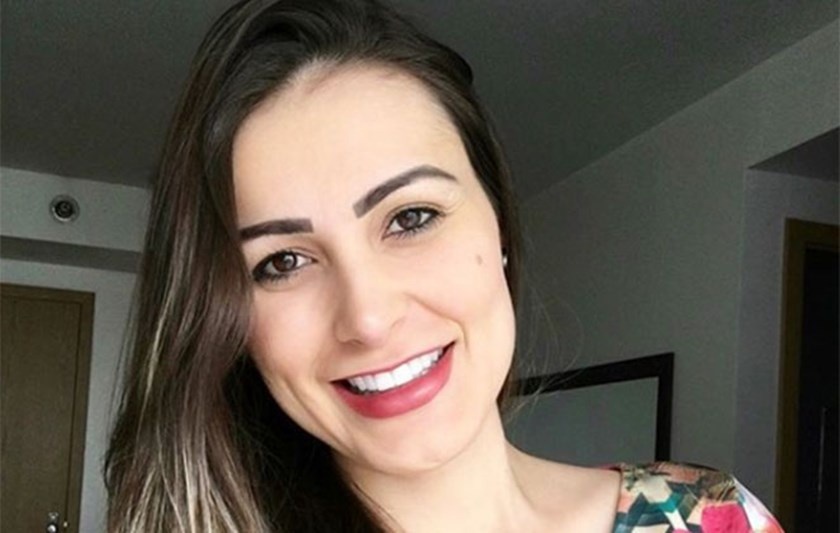 Andressa Urach critica igreja: “Covardes, maldosos e infelizes”