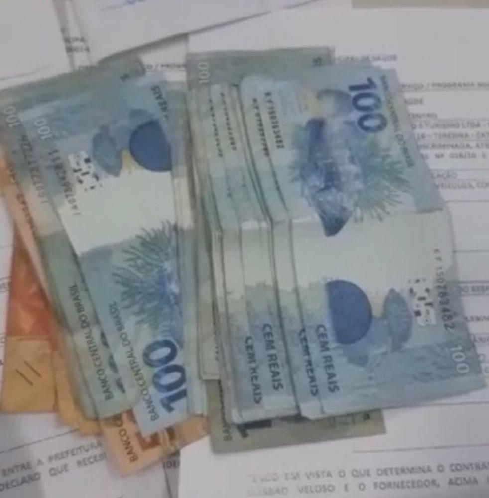 Justiça determina prisão de cabo eleitoral flagrado com maços de dinheiro no Pi
