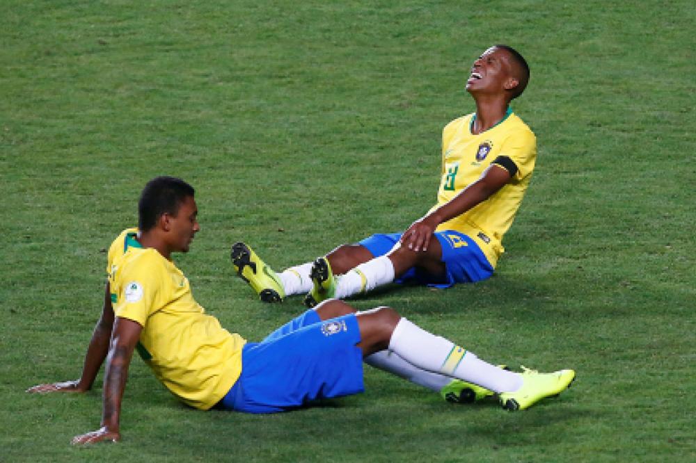 Branco diz que vai avaliar com calma trabalho de comissão técnica no sub-20: 