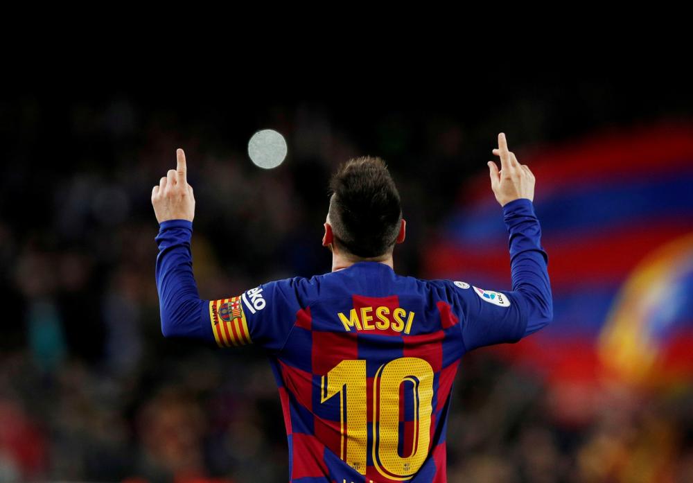 Contra o Dortmund na Liga, Messi chega a 700 jogos pelo Barcelona