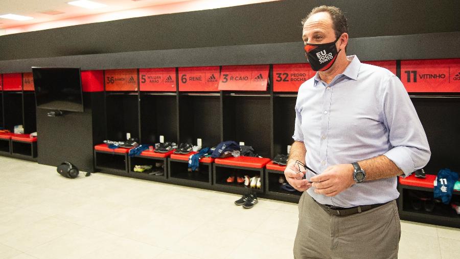 Rogério Ceni no CT do Flamengo - Imagem: Alexandre Vidal/Divulgação