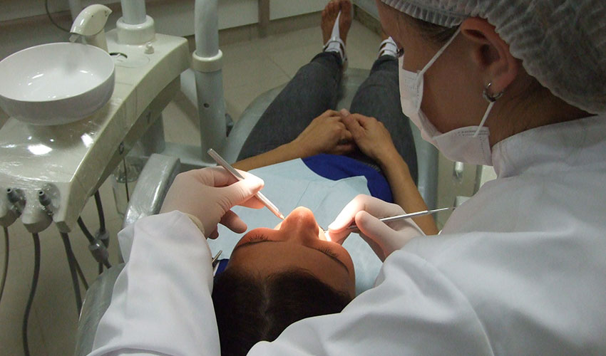 No Piauí, mais de 200 mil adultos perderam todos os dentes