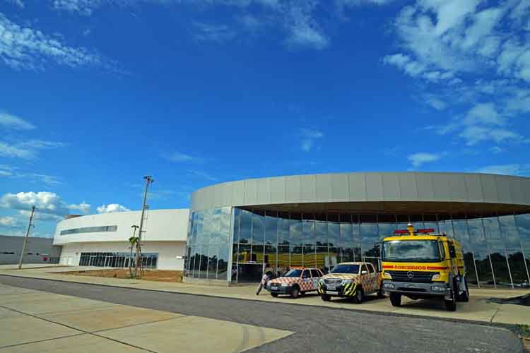  Governo garante investimentos para aeroportos e aeródromos do Piauí 