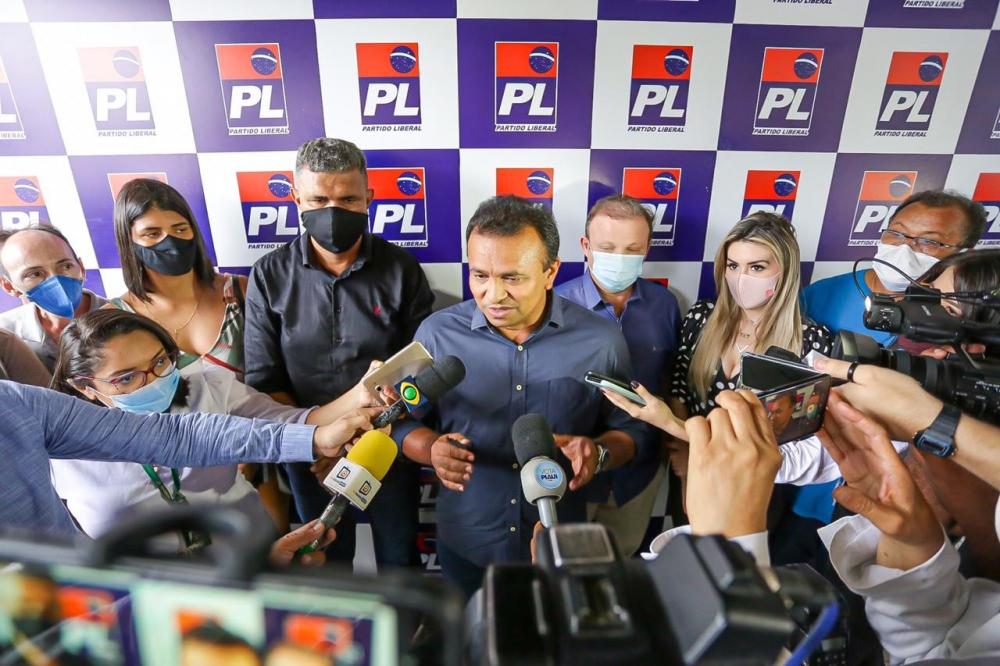 Fábio Abreu oficializa apoio a candidatura de Dr. Pessoa no 2º turno