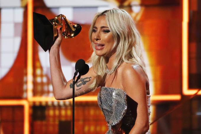 Lady Gaga termina Grammy 2019 com três troféus
