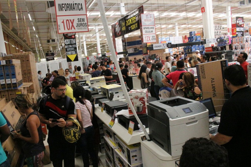 Confira o funcionamento do comércio de Teresina durante a Black Friday 
