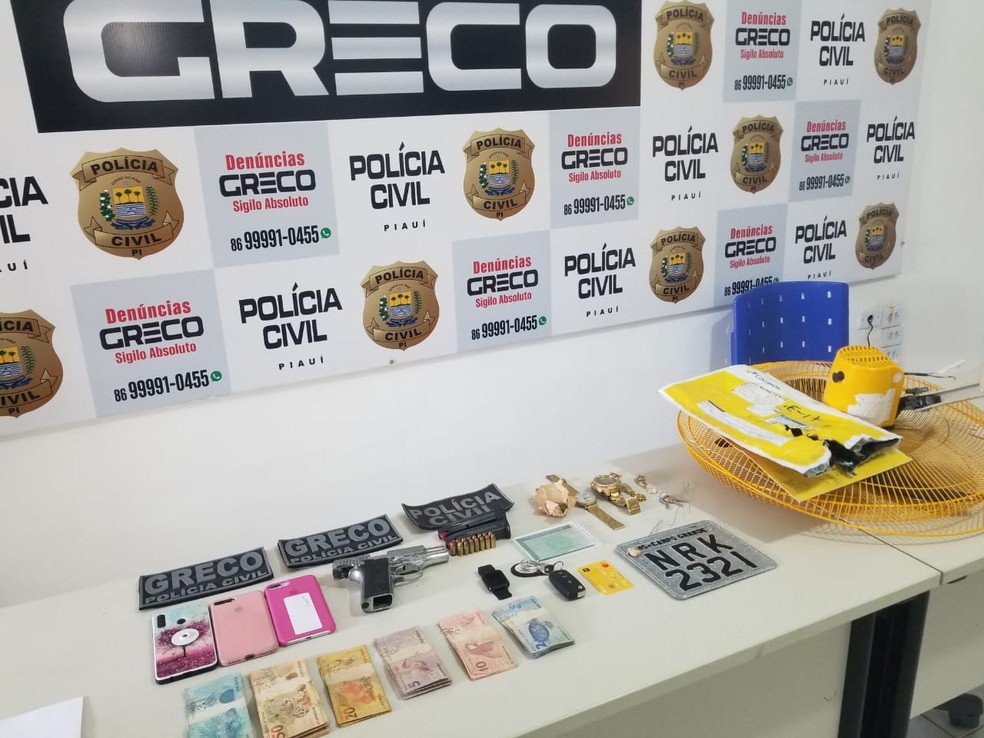Suspeito de roubos a banco é preso na casa da namorada pela polícia em Teresina