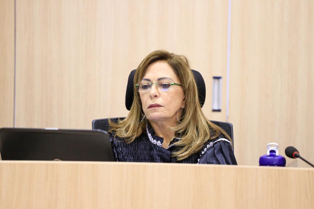 Lilian Martins toma posse na presidência do Tribunal de Contas do Piauí