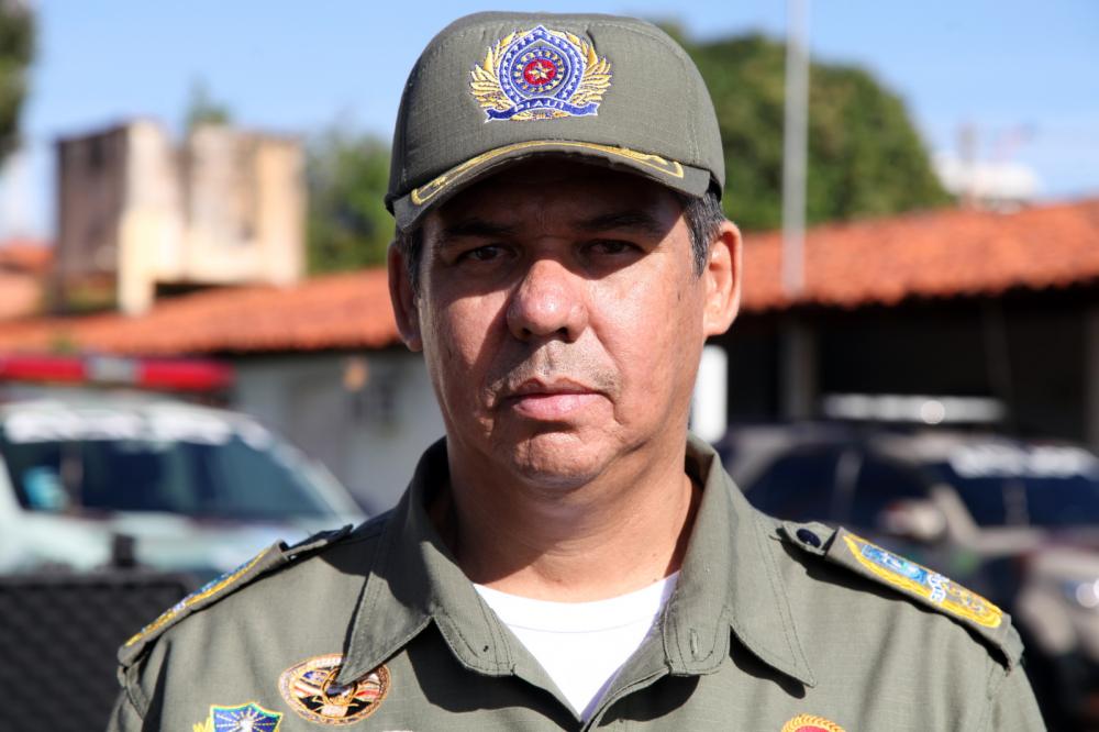 Líder da quadrilha foi expulso da PM há 40 dias, afirma comandante
