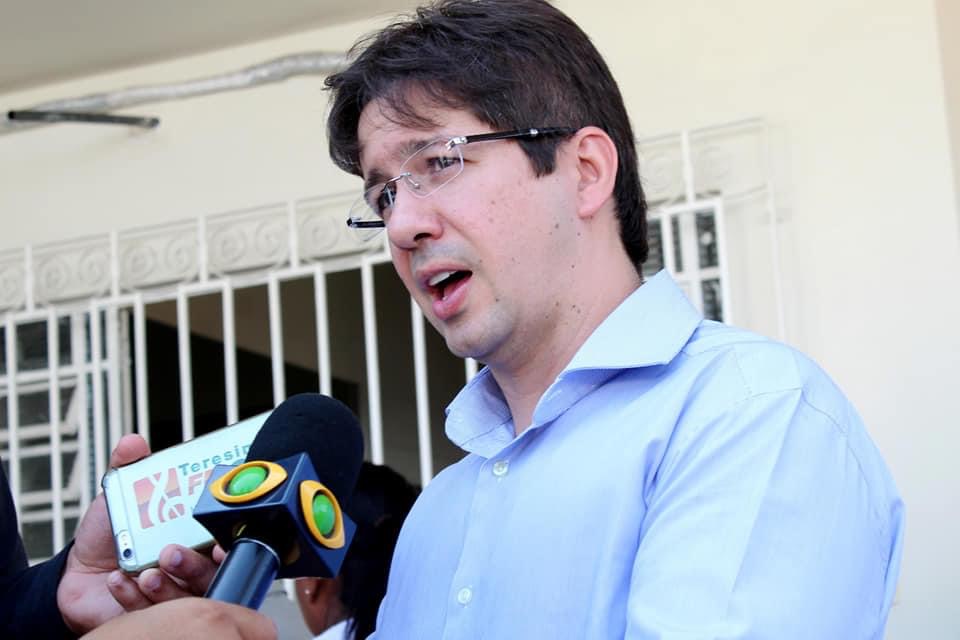 Vereador Samuel Silveira é baleado durante assalto; suspeito morre