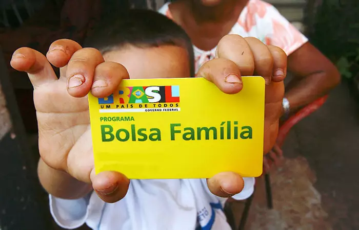 Mais de 39 mil teresinenses podem ter Bolsa Família bloqueados 