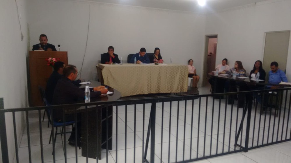 Vice-prefeito de Bertolínia toma posse após prisão de prefeito em operação