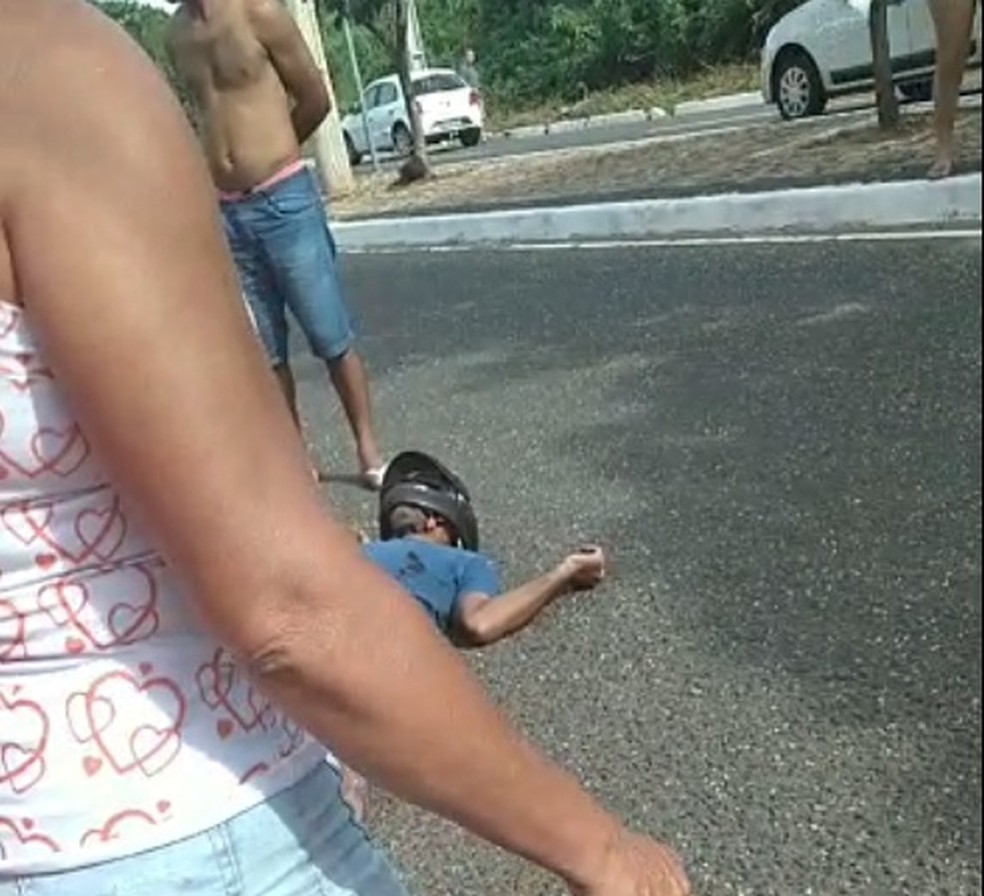 Suspeitos são baleados durante tentativa de assalto em Teresina — Foto: Reprodução/Redes sociais