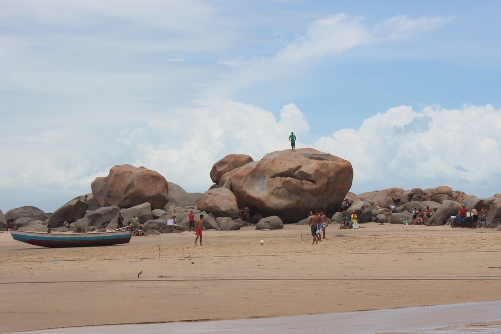 Praia da Pedra do Sal, em Parnaíba — Foto: Ellyo Teixeira / G1