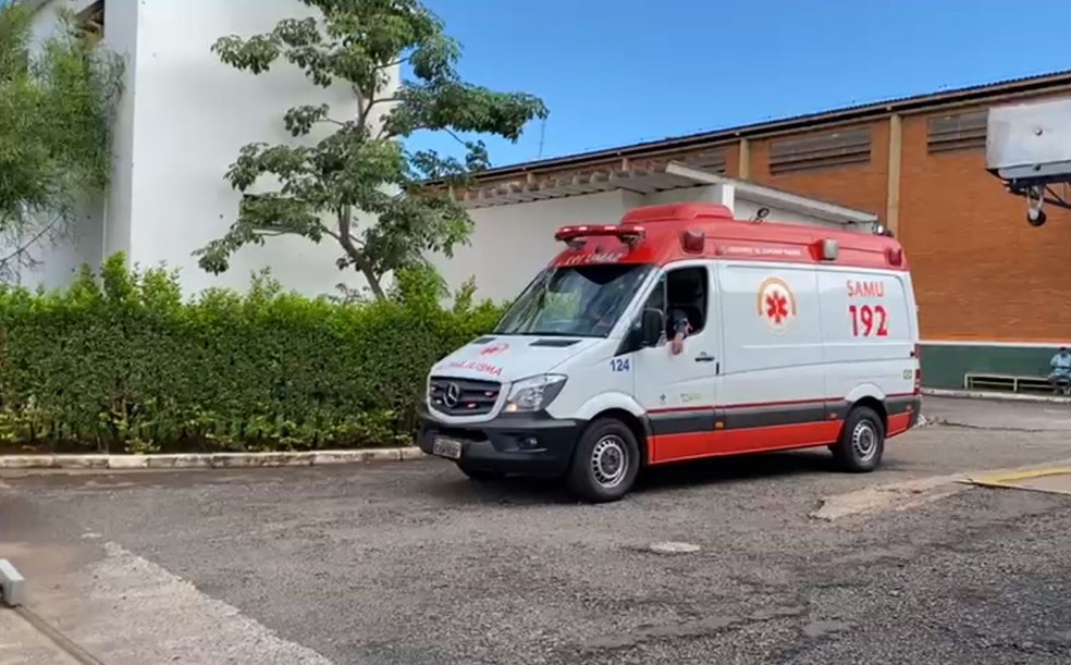 Caso foi atendido pelo Serviço de Atendimento Móvel de Urgência (Samu) — Foto: Michelle Souza/CBN Ribeirão Preto