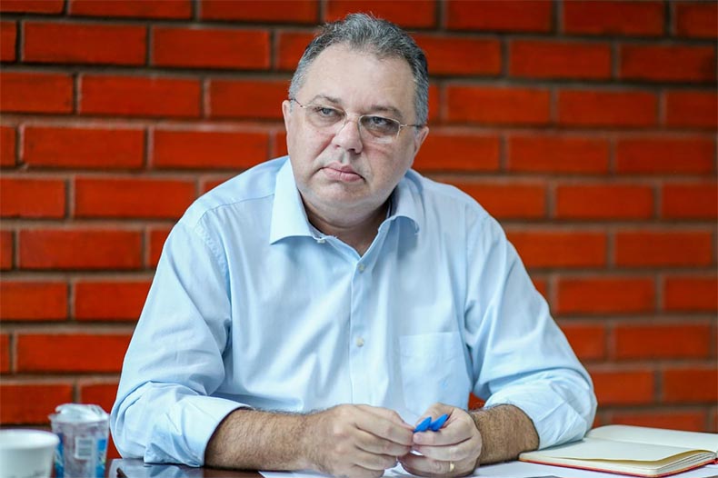 'Todas as cidades do PI têm condições de realizar vacinação', garante secretário