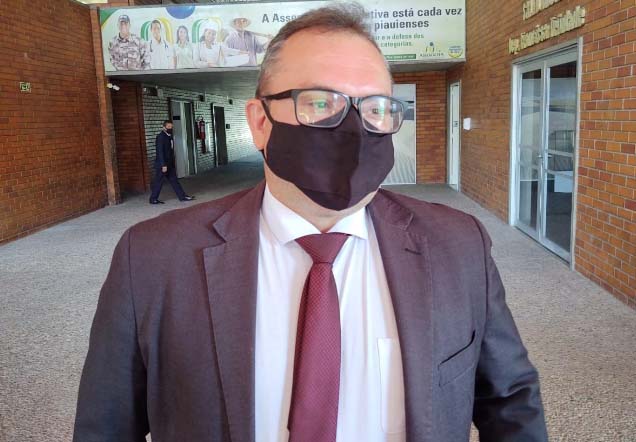 Dr. Pessoa nomeia Nixon Frota como comandante da Guarda Municipal