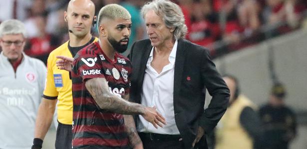 Disputa do Mundial adia desfecho das novelas de Gabigol e Jesus 