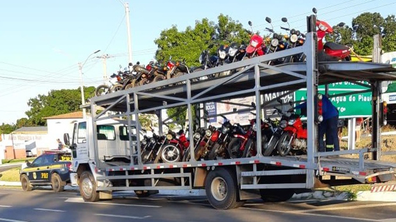 Operação apreende 30 motos em situação irregular no interior do PI