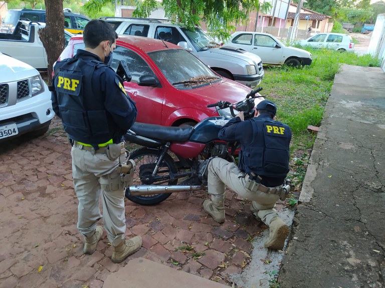 Suspeito de receptação é preso com motocicleta adulterada no interior do Piauí