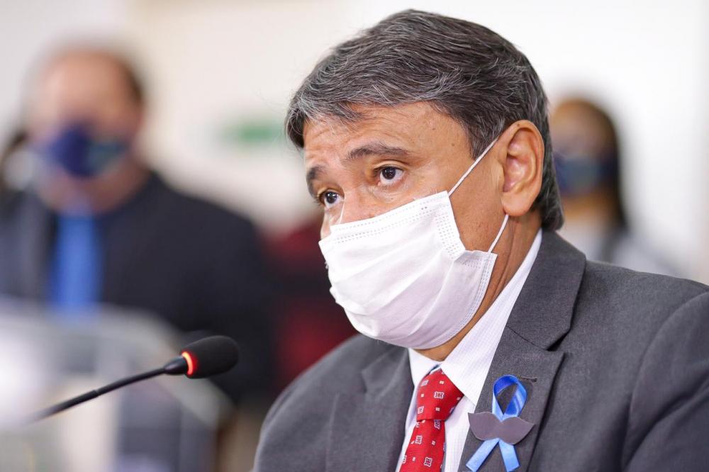 'Vamos ser solidários', diz Wellington Dias sobre doação de vacinas ao Amazonas