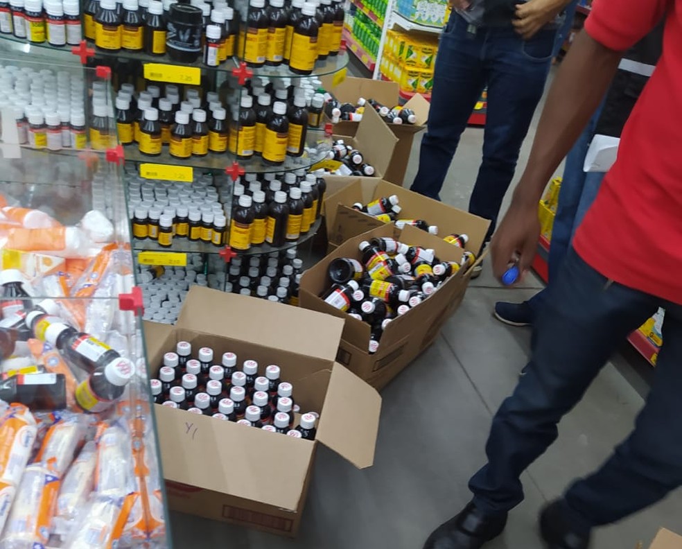 Polícia apreende placebos que eram vendidos como medicamentos em Teresina