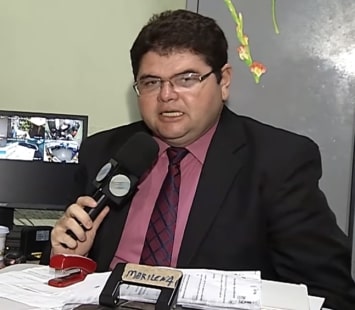 Jornalista Carlos Mesquita está na UTI do HU com infecção após retirada de dente