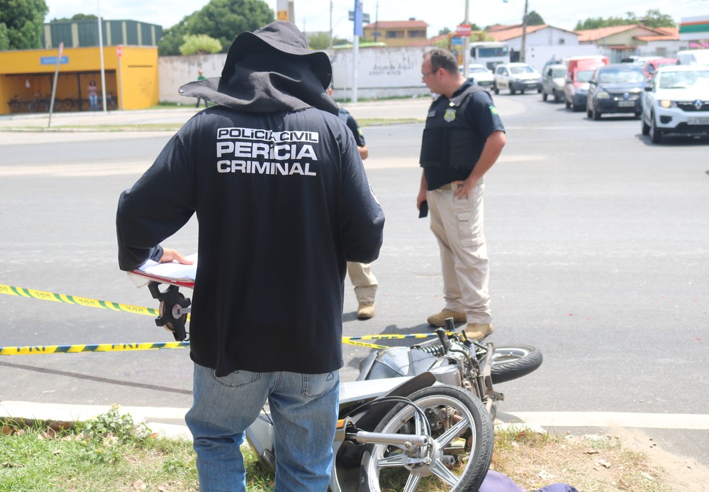 Mulher morre e outra fica gravemente ferida em acidente na BR-343