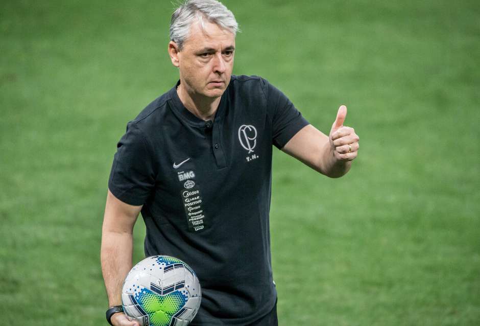 Tiago Nunes foi demitido pelo Corinthians após derrota para o Palmeiras - Foto: Danilo Fernandes/FramePhoto / Estadão Conteúdo