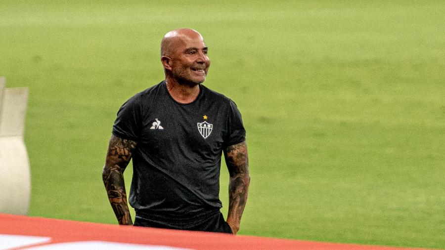 Diretoria do Atlético-MG não vê problema em rescindir com Sampaoli caso Olympique de Marselha oficialize proposta - Imagem: Alessandra Torres/AGIF