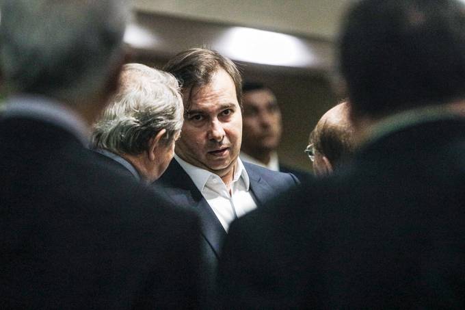 Ao deixar DEM, Maia diz que vai alegar 'justa causa'