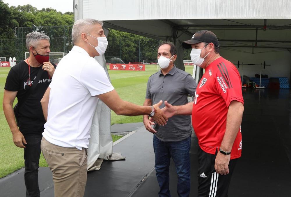 Crespo esteve com Muricy Ramalho e Marcos Vizolli no São Paulo — Foto: Reprodução/Twitter