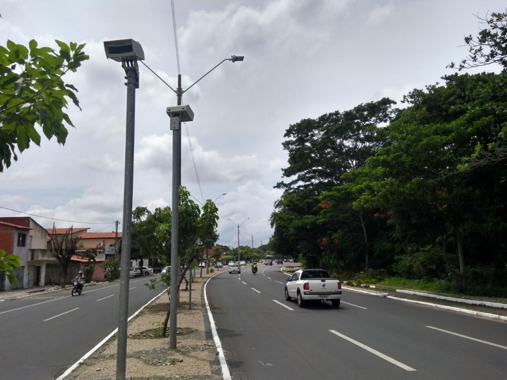 Toque de recolher: saiba o que acontecerá com quem for pego na rua durante decreto