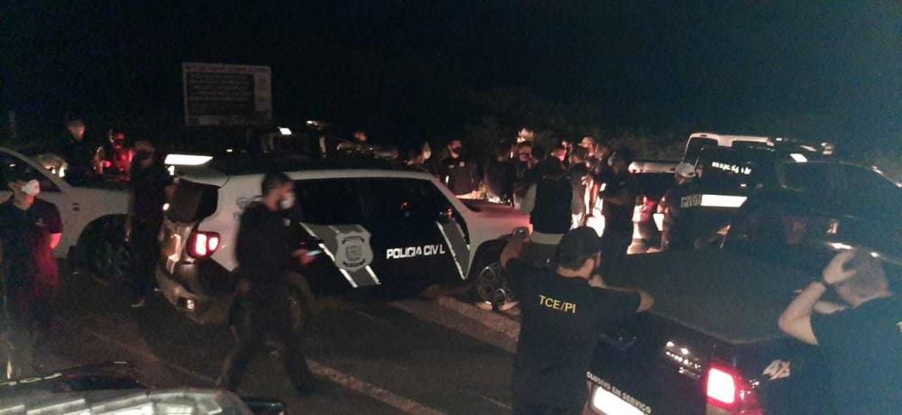 Polícia Civil cumpre vários mandados contra a empresa Líder no Piauí