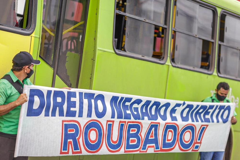 Manifestação de motoristas de ônibus