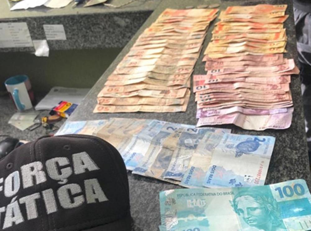 Casal é levado para a Polícia Federal após ser flagrado com dinheiro falso no PI