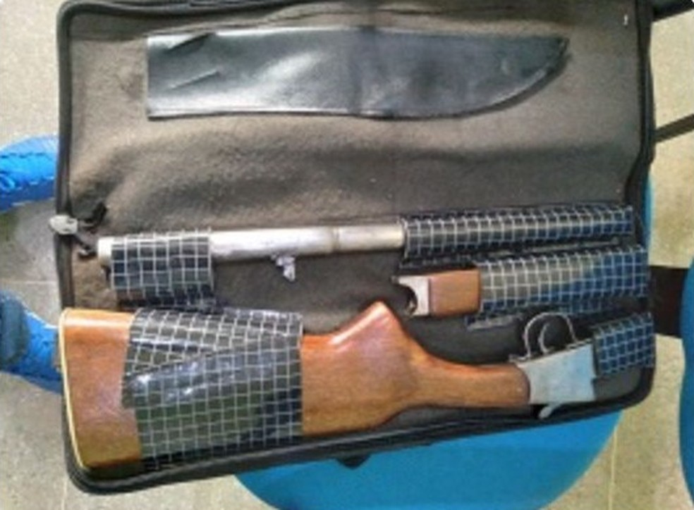 Arma encontrada com o vereador em São João da Serra, no Piauí — Foto: Divulgação/Polícia Civil