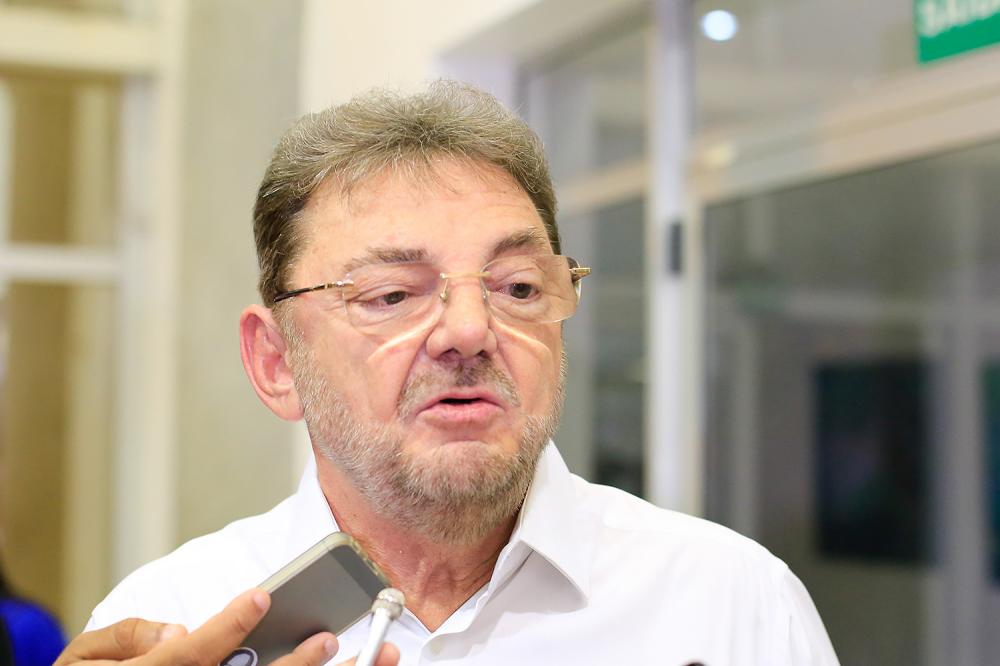 Wilson Martins admite possibilidade de aliança com Wellington Dias