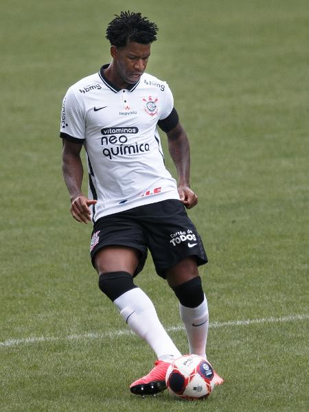 Gil tem direito a receber R$ 11 milhões do Corinthians - Imagem: Ettore Chiereguini/Ettore Chiereguini/AGIF