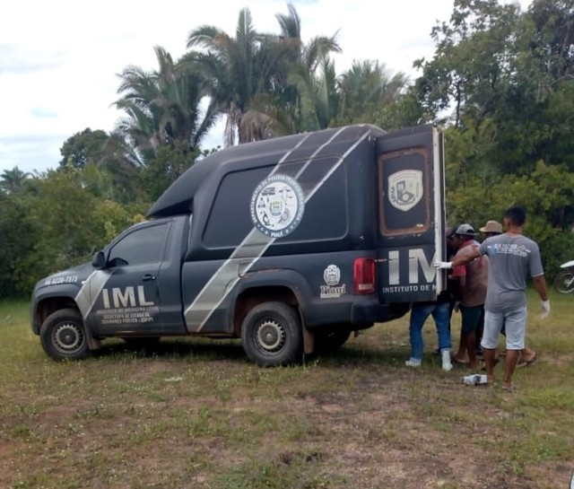 Homem morre eletrocutado e fica preso em poste na Zona Sul de Teresina