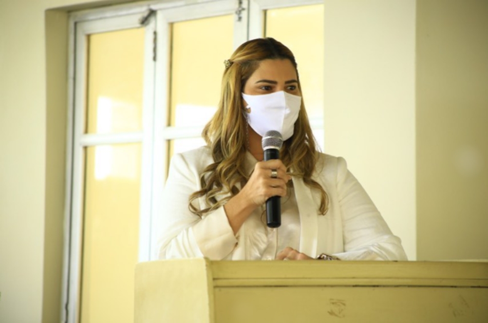 A prefeita Fernanda Marques