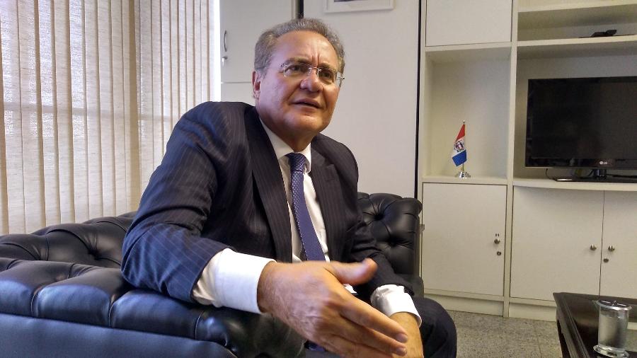 Em apoio à CPI da covid, Renan Calheiros chama Bolsonaro de 'charlatão'