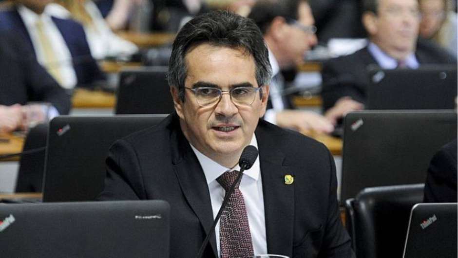 Bolsonarista, Ciro Nogueira quer incluir governador e prefeito em CPI
