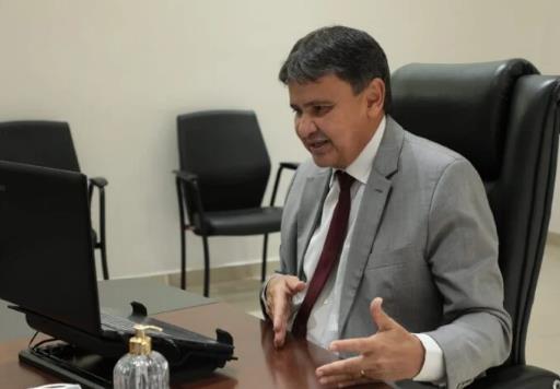 Wellington Dias concede entrevista à emissora venezuelana e expõe crise