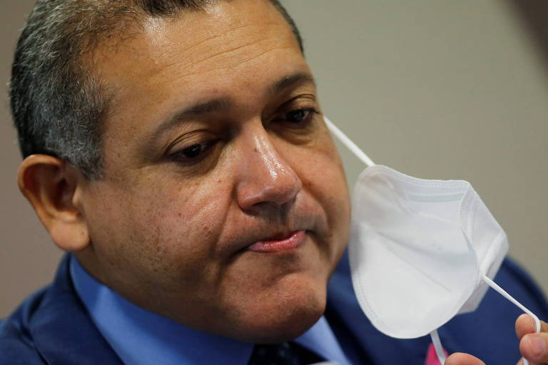 Nunes Marques agrada Bolsonaro ao contrariar decisões do Supremo