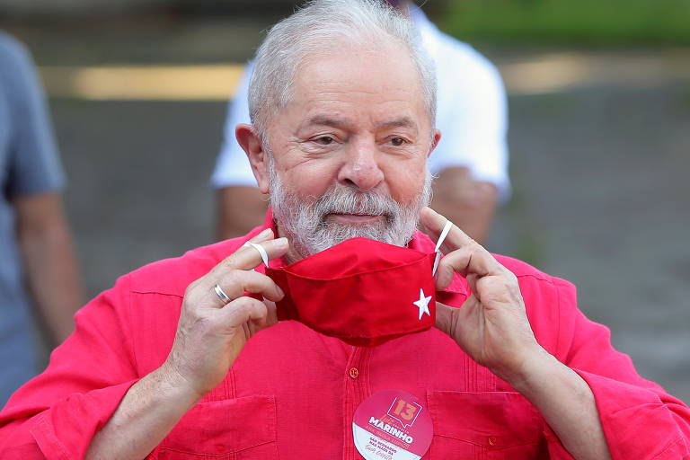 Com Lula elegível, PT negocia apoio a partidos de centro nos estados
